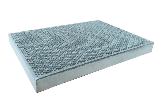 L'appareil de chauffage en céramique du nid d'abeilles 135*94mm plaque catalytique pour l'appareil de chauffage de gaz de brûleur à gaz
