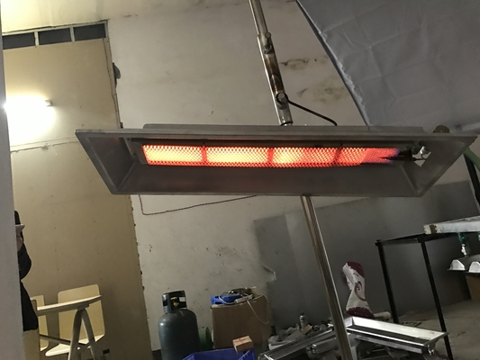 Gaz infrarouge Chick Heaters For Poultry Farm THD6808 de couveuse de patio de bâti de mur
