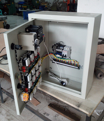 Contrôleur de température industriel de thermostat de PLC de four à gaz adapté aux besoins du client