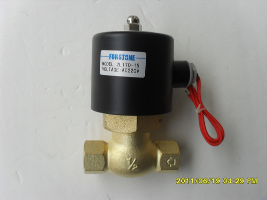Électrovanne électrique en laiton AC 220V 3/4 pouces pour eau chaude NC