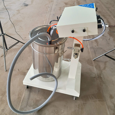 Opération manuelle de machine de pulvérisation de poudre de rendement élevé pour la surface de substrat