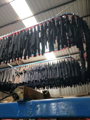 Chaîne accrochante de rouleau de transmission de convoyeur pour l'usine de vêtement de blanchisserie de jeans
