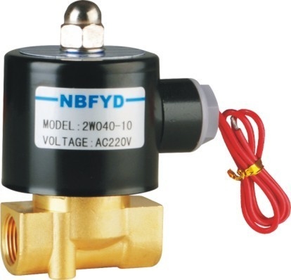 Électrovanne en laiton moyenne de gaz d'huile d'eau d'air pour le brûleur de réchauffeur de gaz